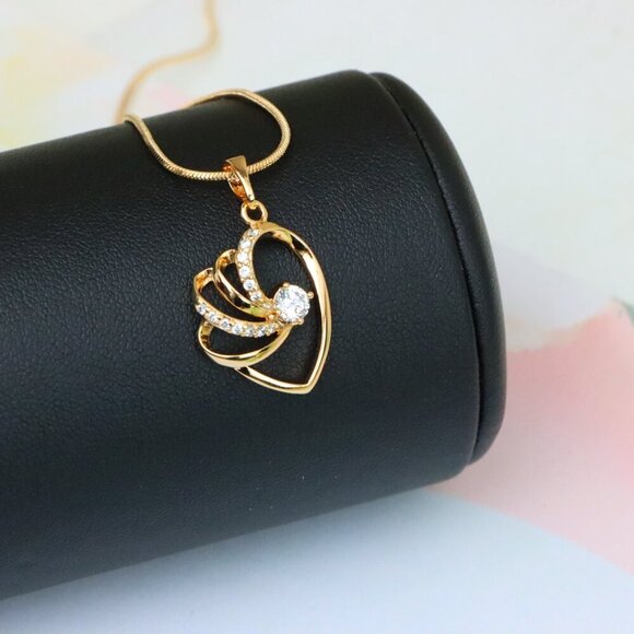 "Rose Gold Heart Pendant with CZ Stone and Twisted Open Design, XPPT1400 - Picture 5 of 13